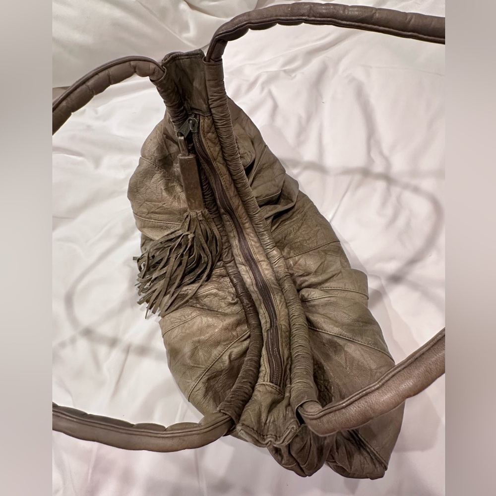VINTAGE Brio Pinwheel Crinkle Leather Hobo Bag XL Green - Picture 7 of 16